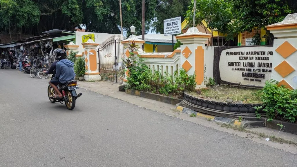 Diduga Pungli, Lurah Bangunsari Dicopot