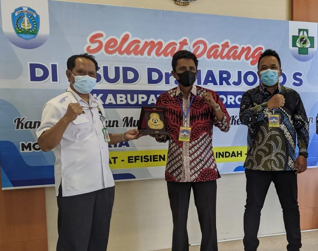 Kunjungi RSUD Ponorogo, DPRD Sleman Kagumi Pelayanan ke Pasien
