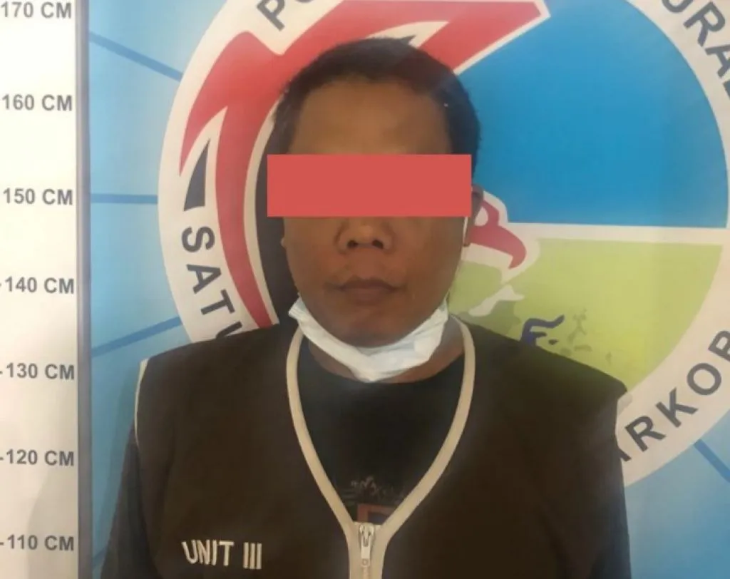 Edarkan 2 Jenis Narkotika, Eko Arek Lontar Dibekuk Polisi