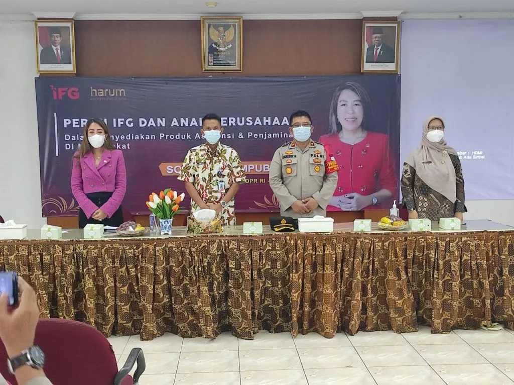 Legislator Sondang Tampubolon-BUMN IFG Gelar Sosialisasi ke Warga Pasar Rebo