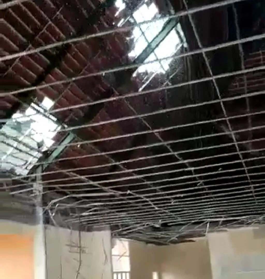 Lagi, Plafon Kampus 2 IAIN Ponorogo Ambrol Diterjang Hujan Angin