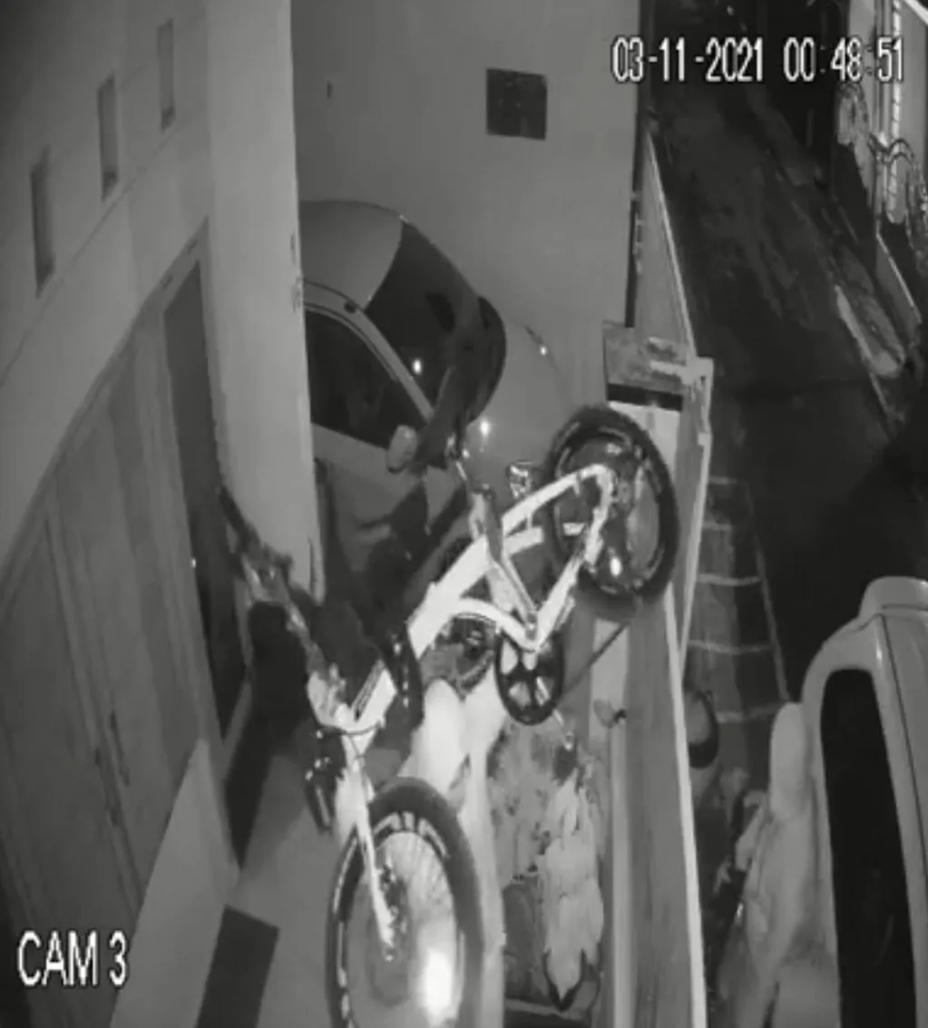 Terekam CCTV, 6 Sepeda Angin di Kota Madiun Digondol Maling Dalam Semalam