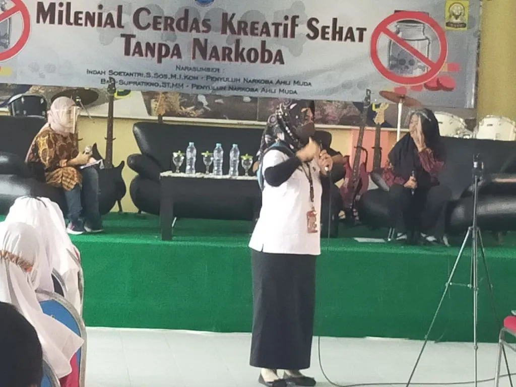 Tak Cuma Penyuluhan, BNN Kota Surabaya Ajak Siswa Siswi SMPN 28 Dialog