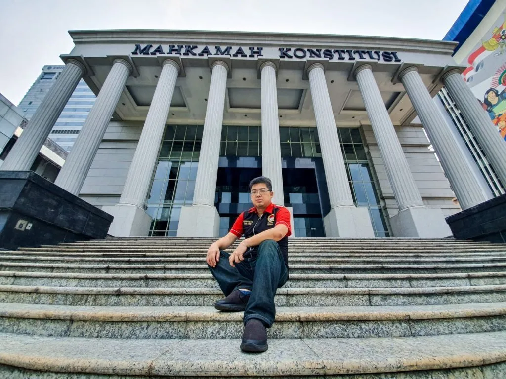 LQ Indonesia Law Firm Bakal Somasi Menkumham