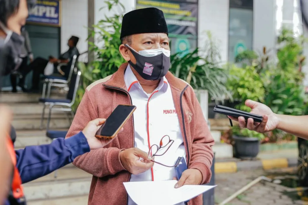 IPW: Perseteruan Arteria Dahlan vs Anggita Pasaribu, Fenomena Kesombongan