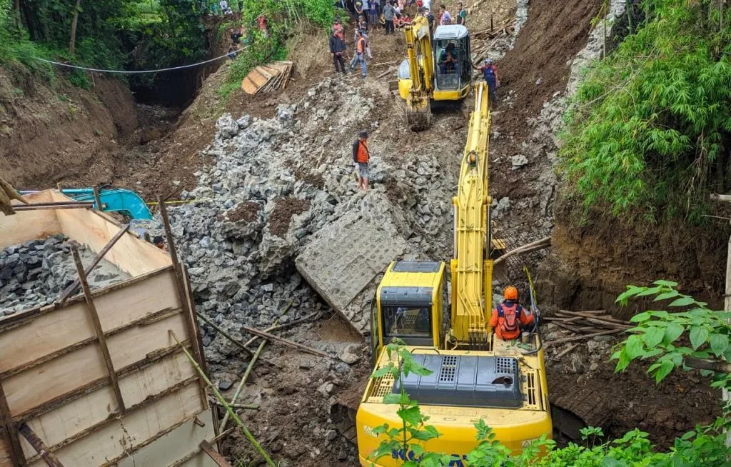 Kontraktor Proyek Jembatan Mijil Ponorogo Terancam Putus Kontrak