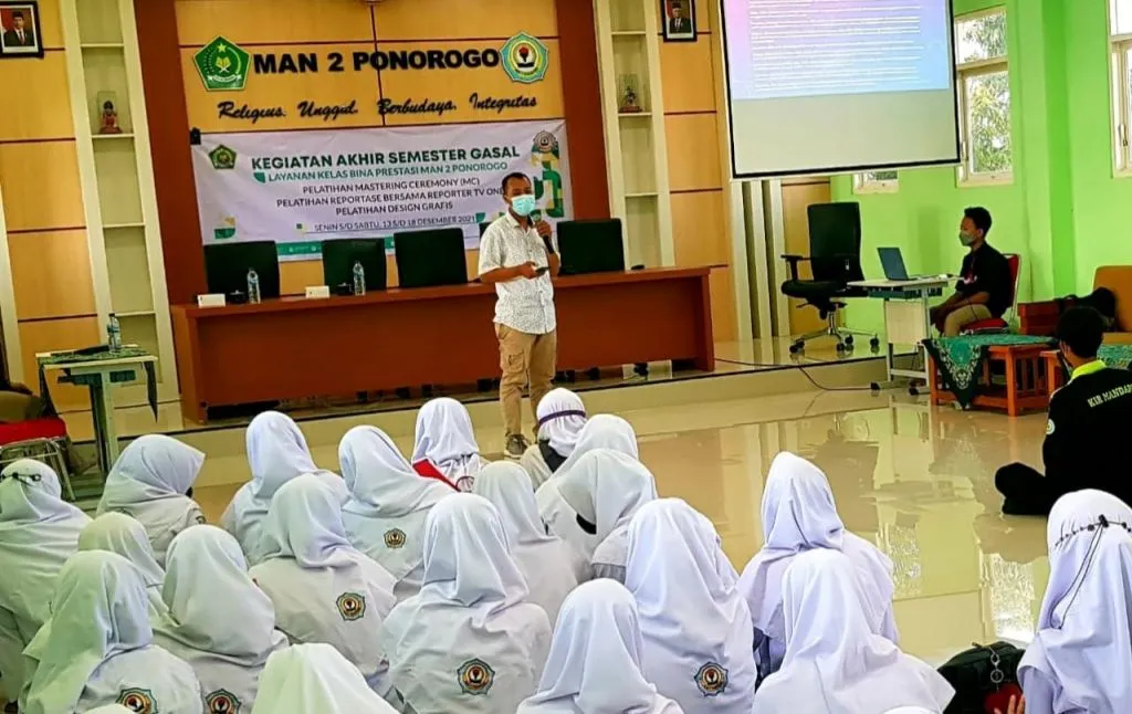 Lahirkan Jurnalis Muda, MAN 2 Ponorogo Gelar Diklat Jurnalistik