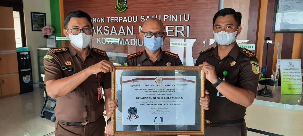 Kejari Kota Madiun Raih Predikat Wilayah Bebas Korupsi 2021