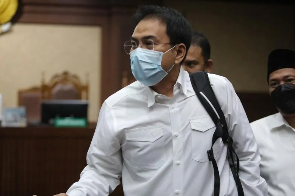 Tak Cuma Dituntut 4 Tahun 2 Bulan, Hak Politik Azis Syamsuddin juga Dicabut