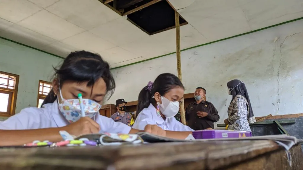 Sidak SDN 2 Karpat, DPRD Ponorogo Upayakan Perbaikan Tahun Ini