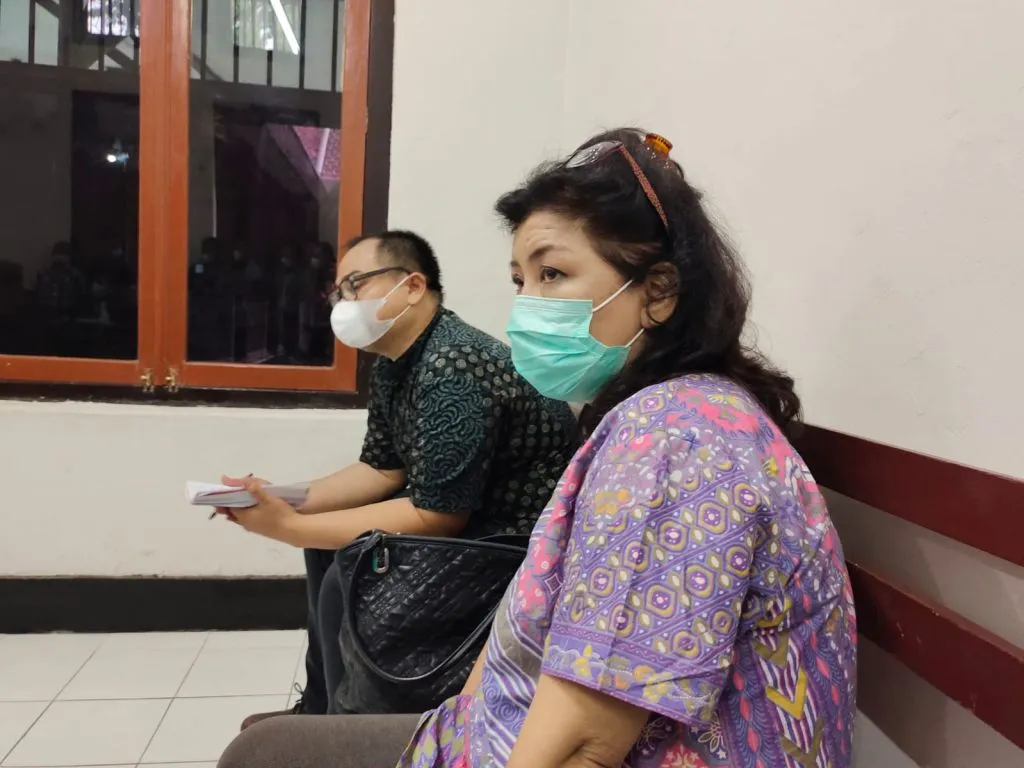 Palsukan Dokumen, Terdakwa Roosdiana dan Arys Kurniawan Tidak Ditahan