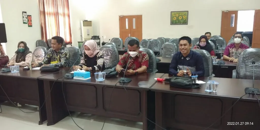 Komisi I DPRD Kotabaru dan Ketua Tim Tanah Kambatang Lima, Sambangi Balitbangda Kalsel
