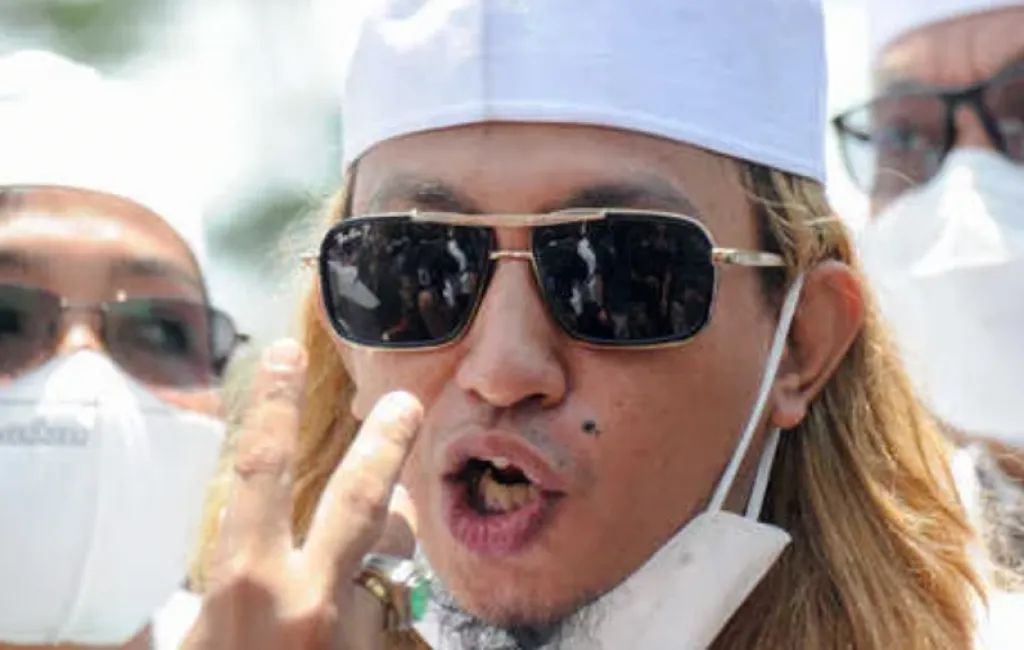 Bahar bin Smith: Penista Agama di Lingkar Kekuasaan Kebal Hukum