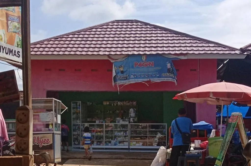 Apotik di Pasar Banyumas Pringsewu, Diduga Dibangun di Atas Tanah Milik Pemerintah