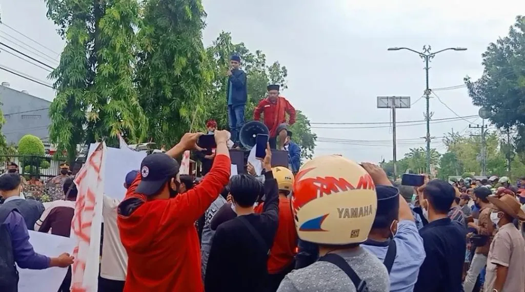 Ratusan Rumpon Rusak, Nelayan Gili Raja Sumenep Minta HCML Bertanggungjawab