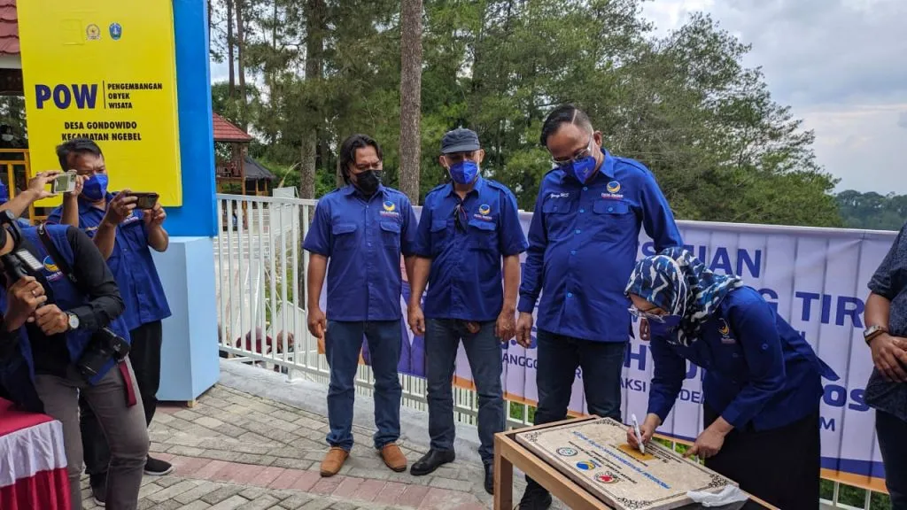 Bawa POW, Anggota DPR Nasdem Wujudkan Hutan Di Ponorogo Jadi Objek Wisata
