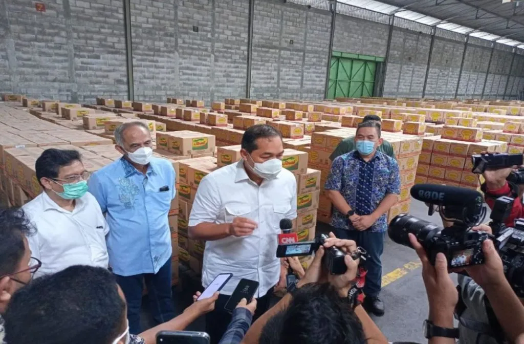 Mendag Sukses Temukan Timbunan Minyak Goreng di Sidoarjo