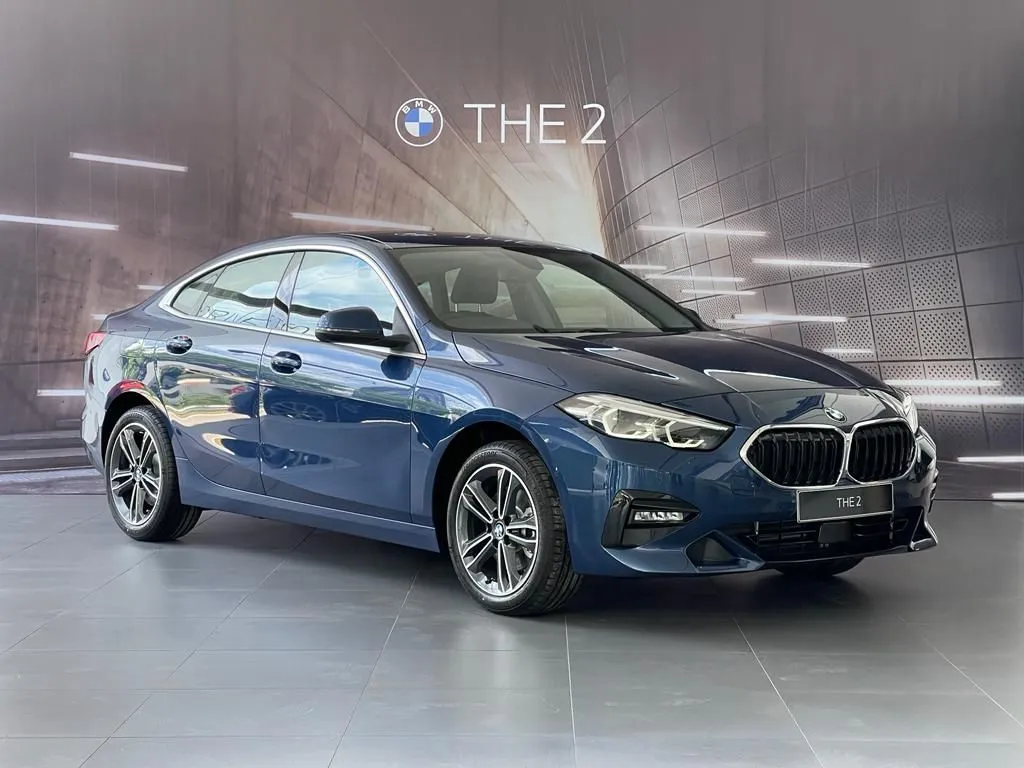 BMW Astra Luncurkan BMW 218i Gran Coupe Sport di Surabaya