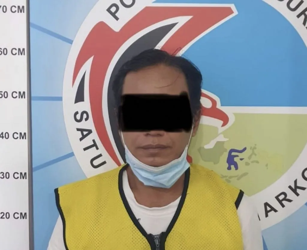 Nyambi Jadi Kurir Sabu, Seorang PNS Ditangkap Polisi