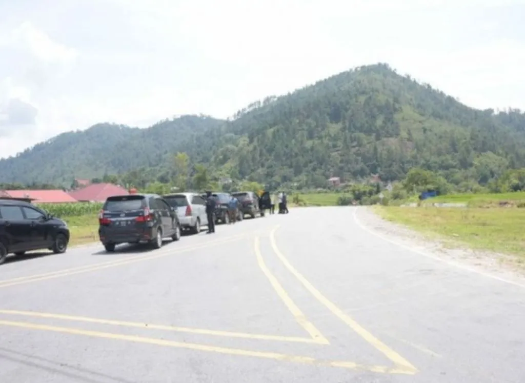 Ruas Silangit - Parapat Kini Lebih Lancar