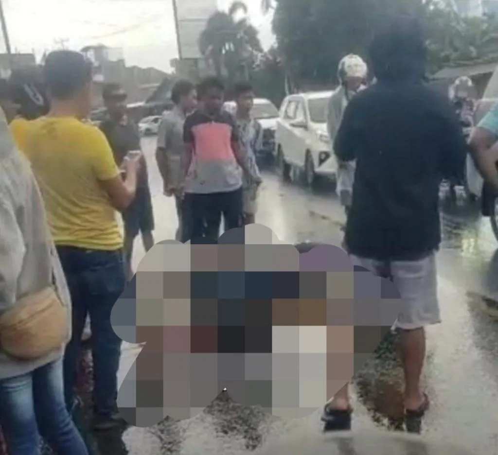 Seorang Wartawan dan Istri Tewas Terlindas Truk Tronton