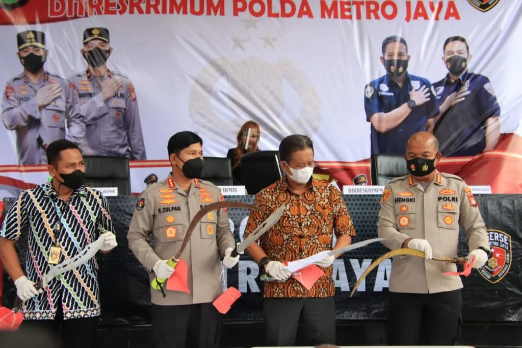 Polisi Tangkap Remaja Ingusan yang Begal Ibu Hamil