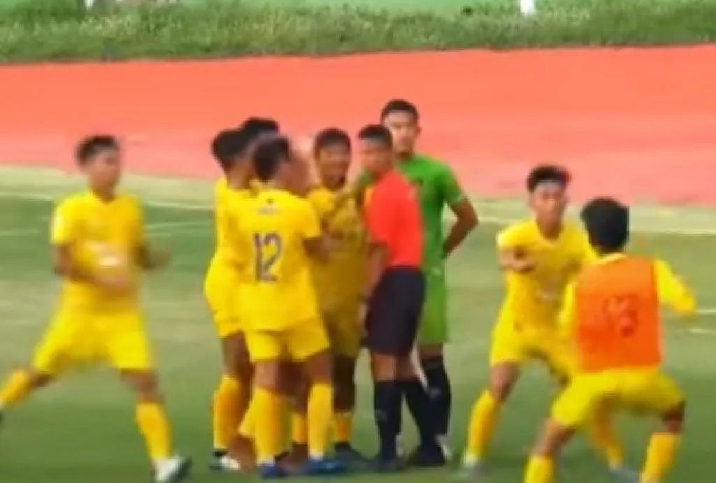 Persikota Tangerang Dikerjai Wasit, Prilly Marah ke PSSI
