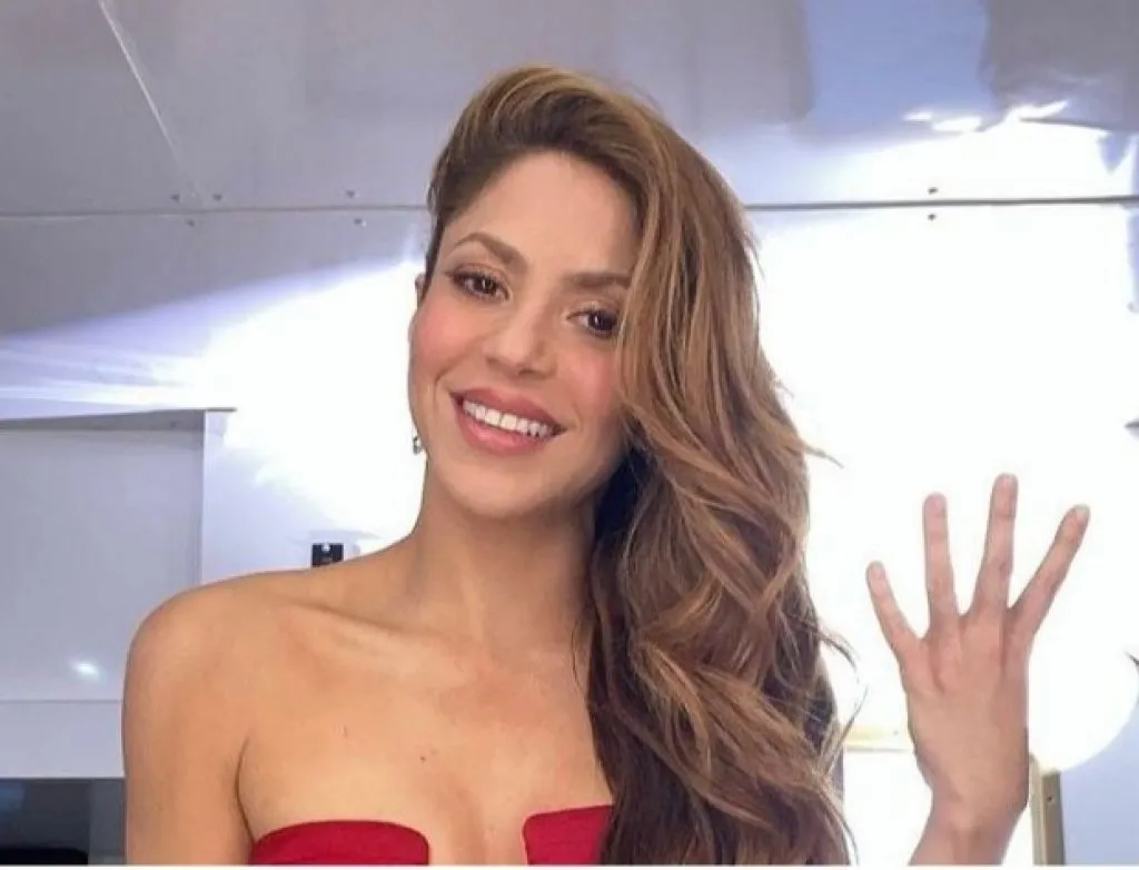 Shakira Ejek Real Madrid