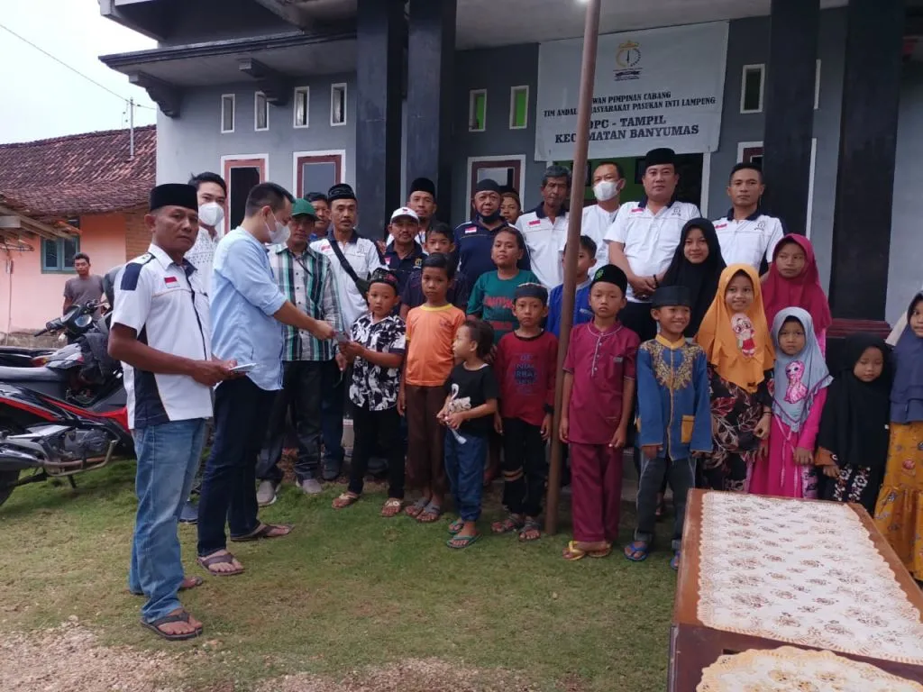Ormas Tampil Adakan Baksos dan Bukber