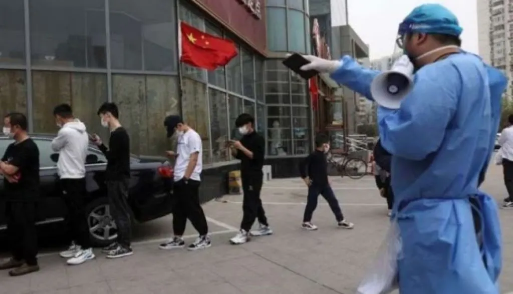Masyarakat Beijing Dites Covid 19 Sehari 3 Kali