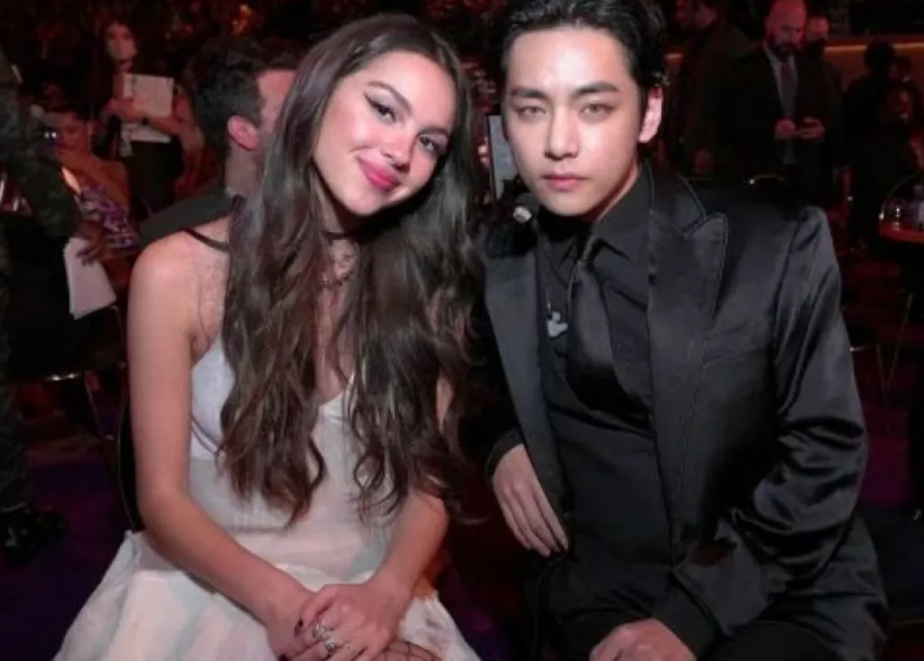 Kalahkan Billy Elish, Olivia Rodrigo Raih Dua Piala Grammy
