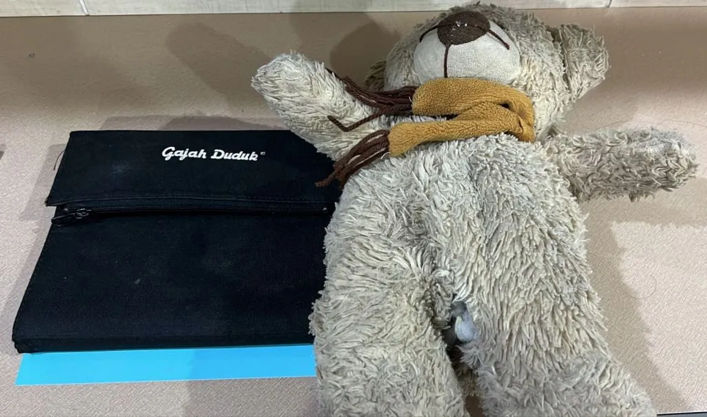 Boneka Beruang Lucu, ternyata Berisi Sabu dan Ekstasi