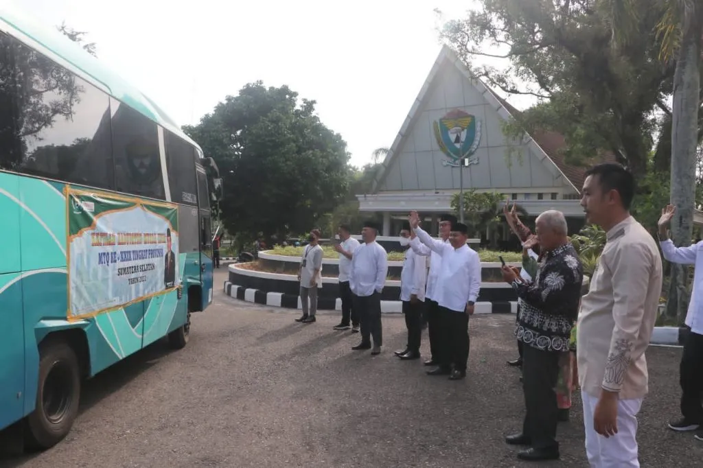 Plh. Bupati Lepas Kontingen MTQ XXIX ke Palembang