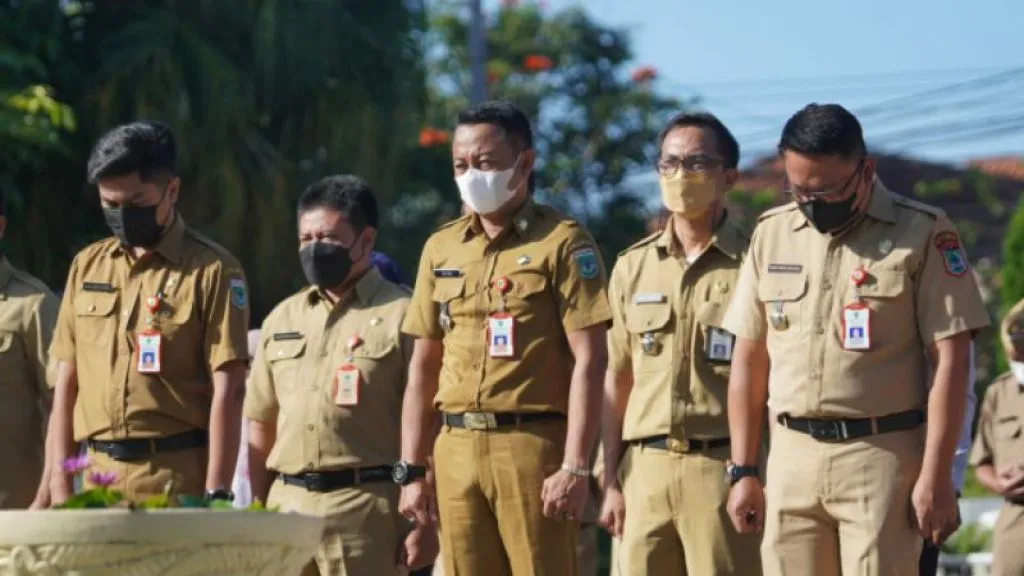 Usai Cuti Bersama, ASN Pemkot Batu Ikut Apel yang Dipimpin Wali Kota