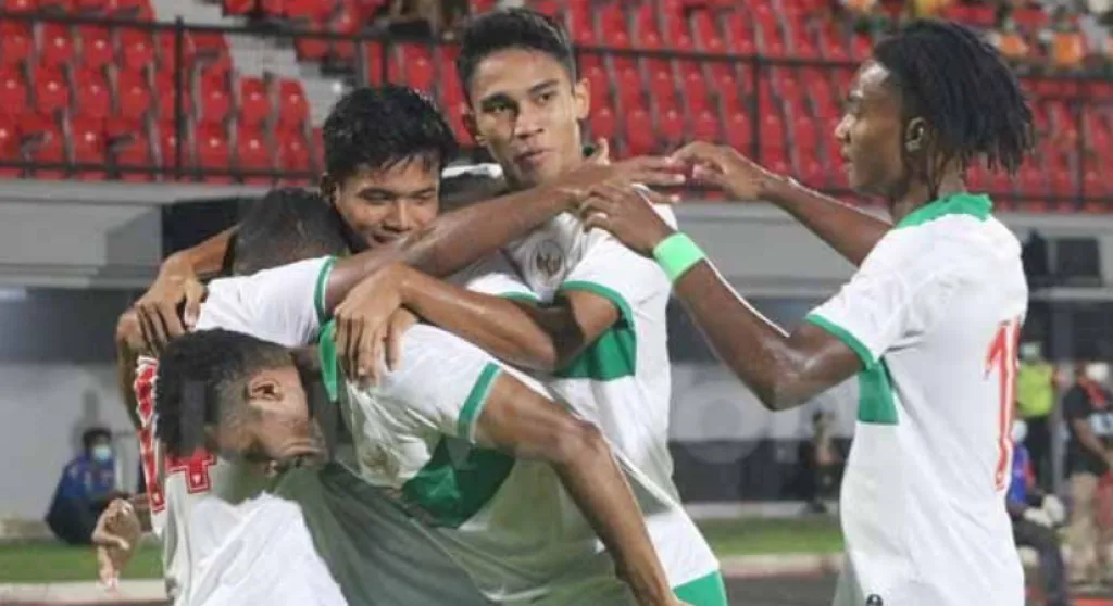 Vietnam Mata-matai Konferensi Pers Timnas Indonesia