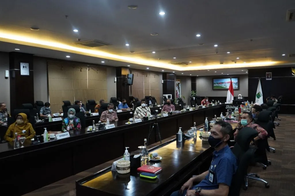 DPRD Kota Batu Beri Jawaban Terhadap Pendapat Wali Kota Soal 3 Raperda