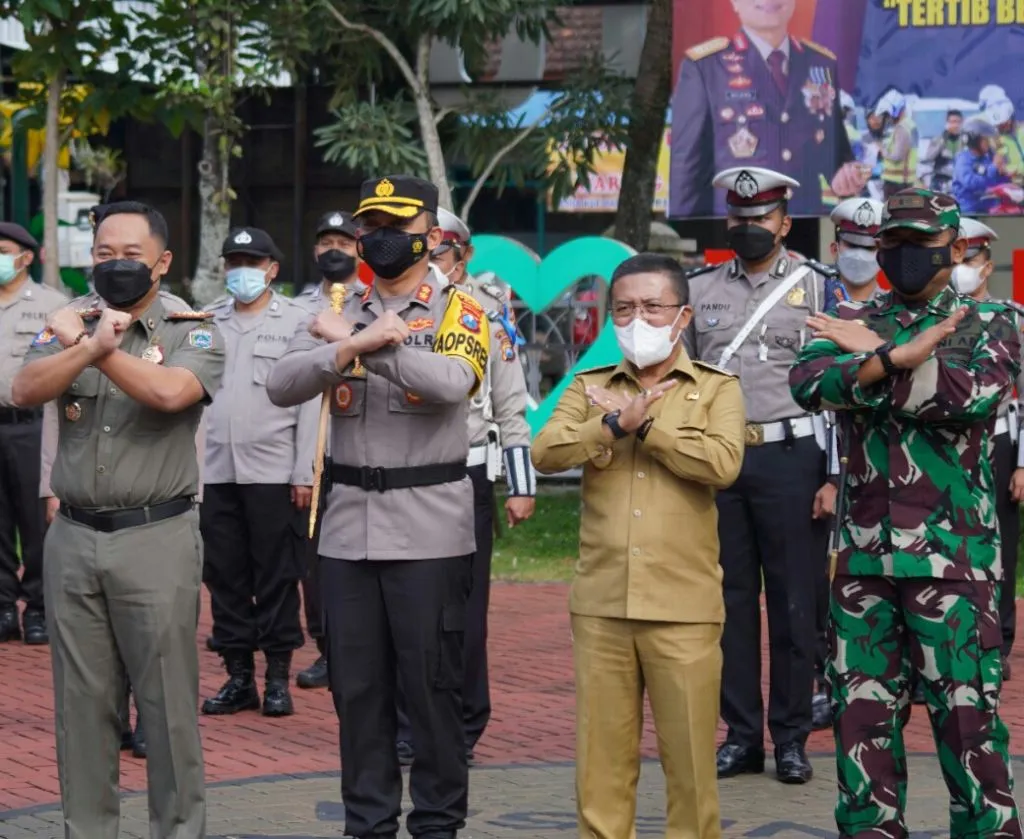 Wawali Kota Batu Ikut Apel Gelar Pasukan Operasi Patuh Semeru 2022