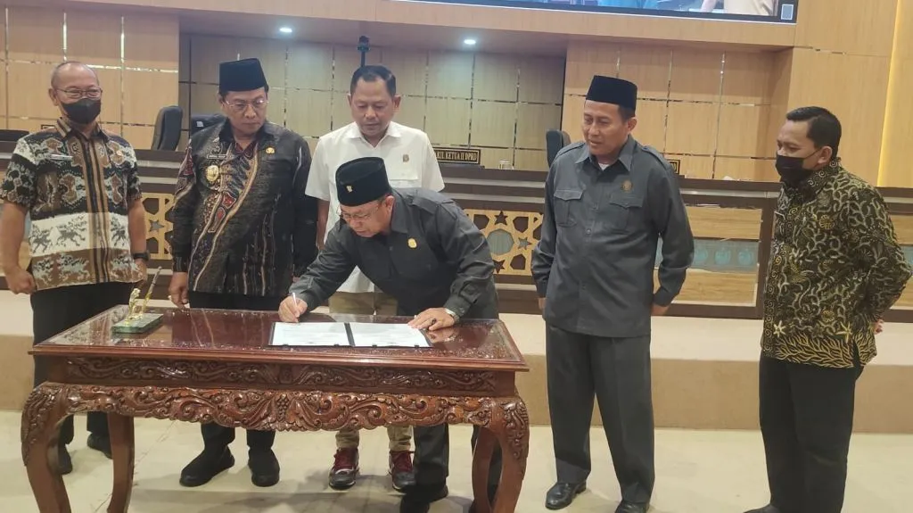DPRD Lamongan Setujui Pertanggungjawaban Pelaksanaan APBD 2021