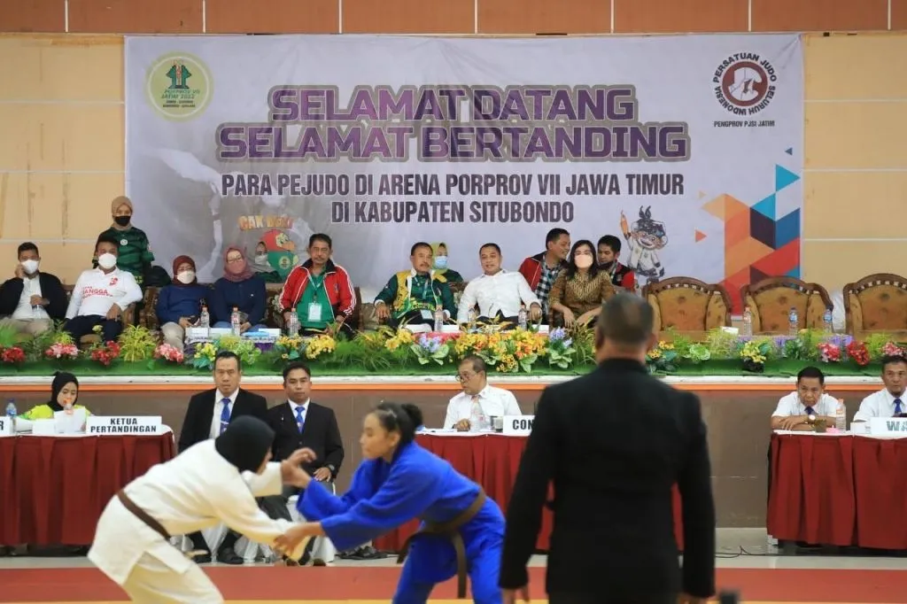 Dukung Atlet Surabaya yang Berlaga di Porprov Jatim, Walikota Eri: Sabet Kabeh Emas!