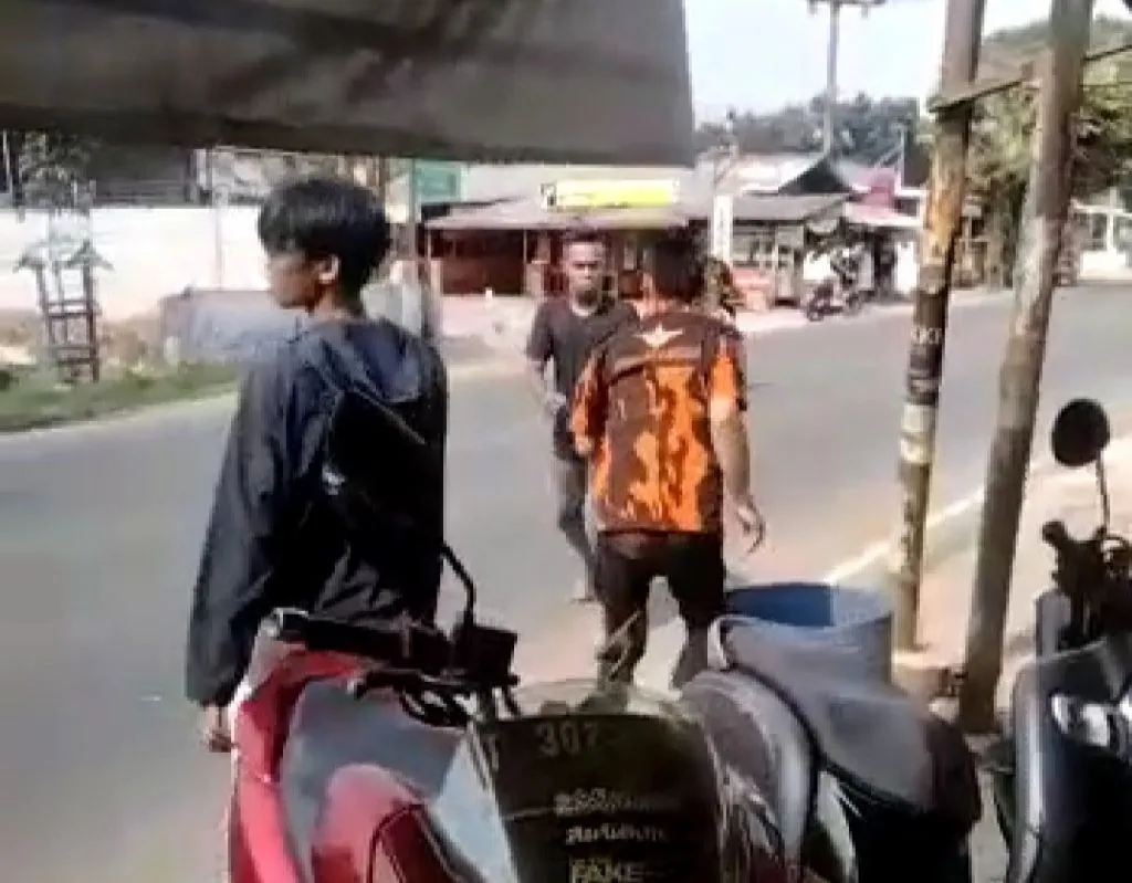Viral Video Anggotanya Dibanting, Pemuda Pancasila Ancam Sweeping Debt Collector