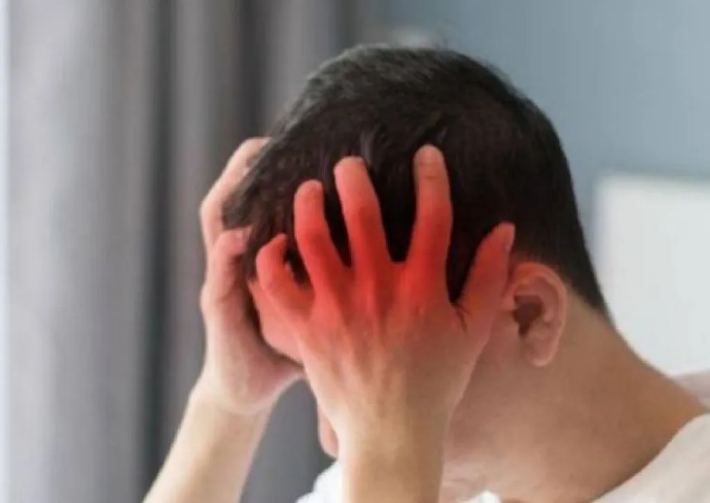 Sering Sakit Kepala, Hati-Hati Stroke