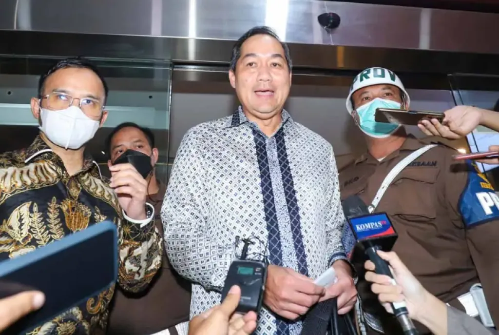Periksa Lutfi 12 Jam, Kejagung Belum Temukan Indikasi Suap