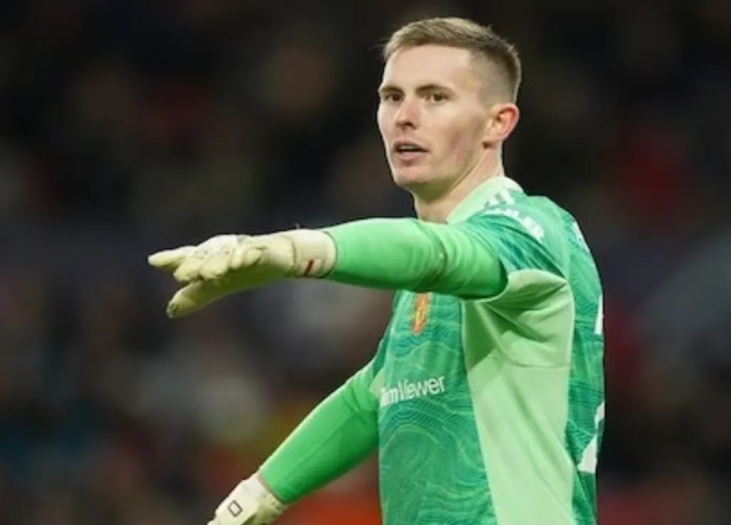 Dean Henderson Dipinjamkan ke Nottingham Forest