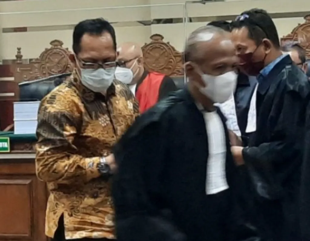Hakim Itong: Di Pengadilan Surabaya Banyak Panitera yang Lebih Kaya dari Hakim