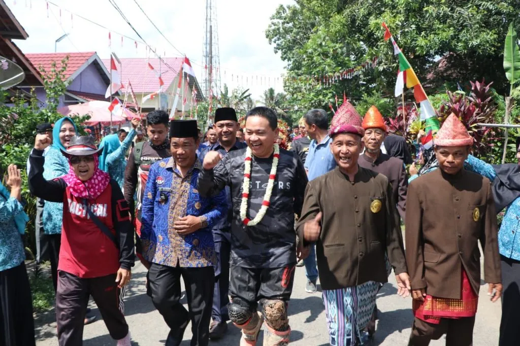 Pawai dan Karnaval Desa Penanggiran, Dilepas langsung Pj Bupati Muara Enim