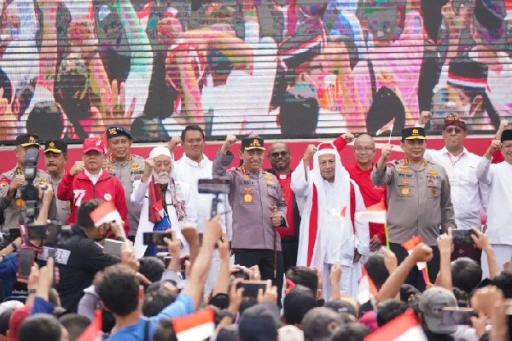Acara Kirab Merah Putih, Kapolri: Kita Antar Indonesia Menuju Visi Emas 2045