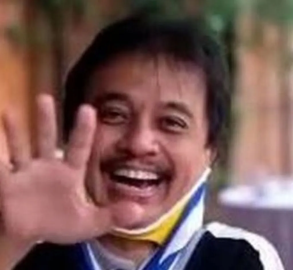 Masa Penahanan Roy Suryo Diperpanjang