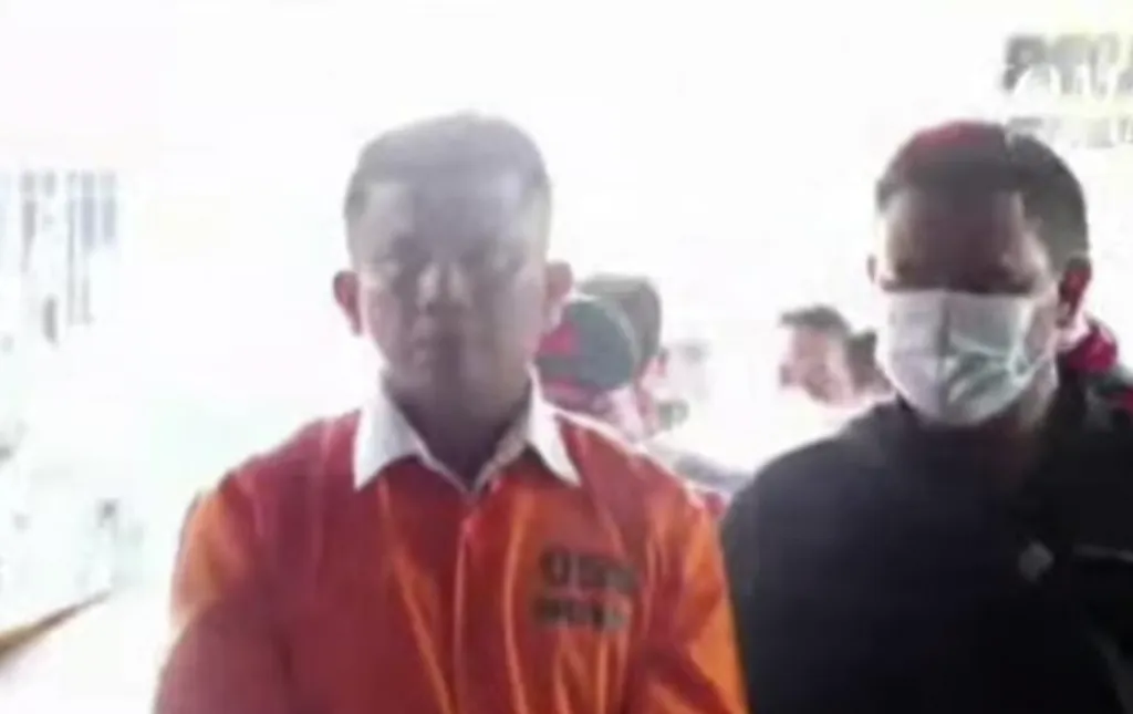 Jalani Rekonstruksi, Sambo Pakai Baju Tahanan dan tanpa Masker