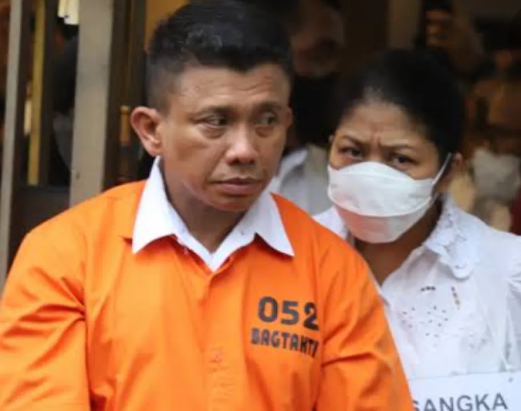 Sambo Mesra dengan Istri, Pengacara: Itu Spontan, Mereka Saling Sayang