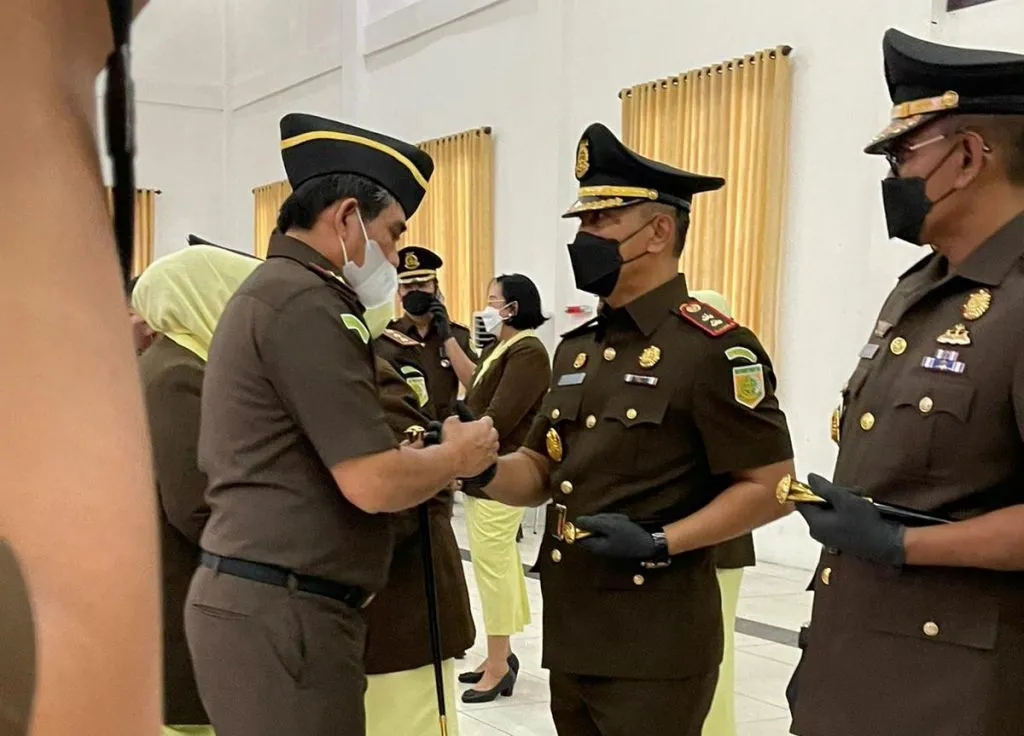 Resmi, Kosasih Pimpin Kejari Murung Raya